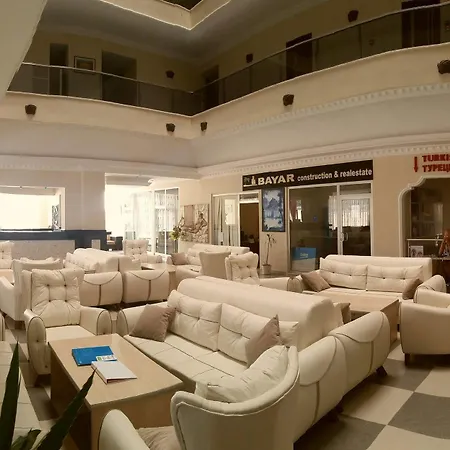 Hotel Club Bayar 3*
